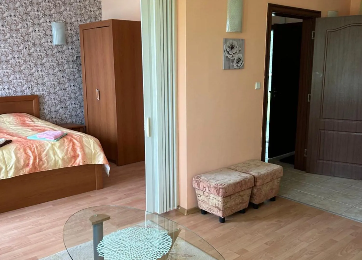 Apartments For Guests 
