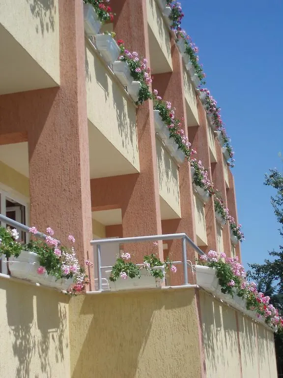 Apartments For Guests 